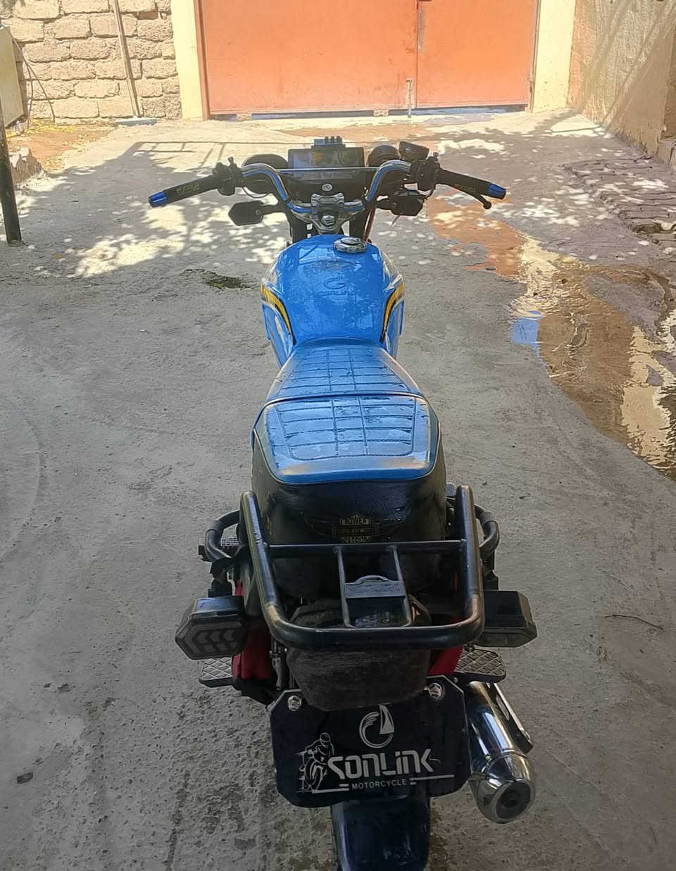 السلام عليكم دراجه سيفان موديل 25 محرك 200 شرط محرك شرط كهربائيات كل شيء شرط السعر 775 بمجال قليل مكاني بيجي متواجد رقم فقط *********** المشراي لا يتعبني ☺️
