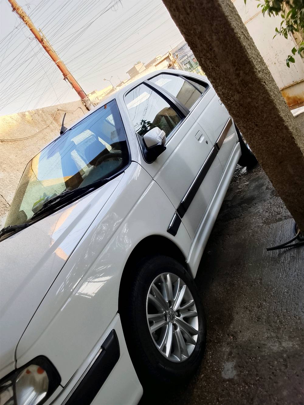 السلام عليكم سيارات للبيع بيجو باص موديل 25 السعر٨٣$***********
