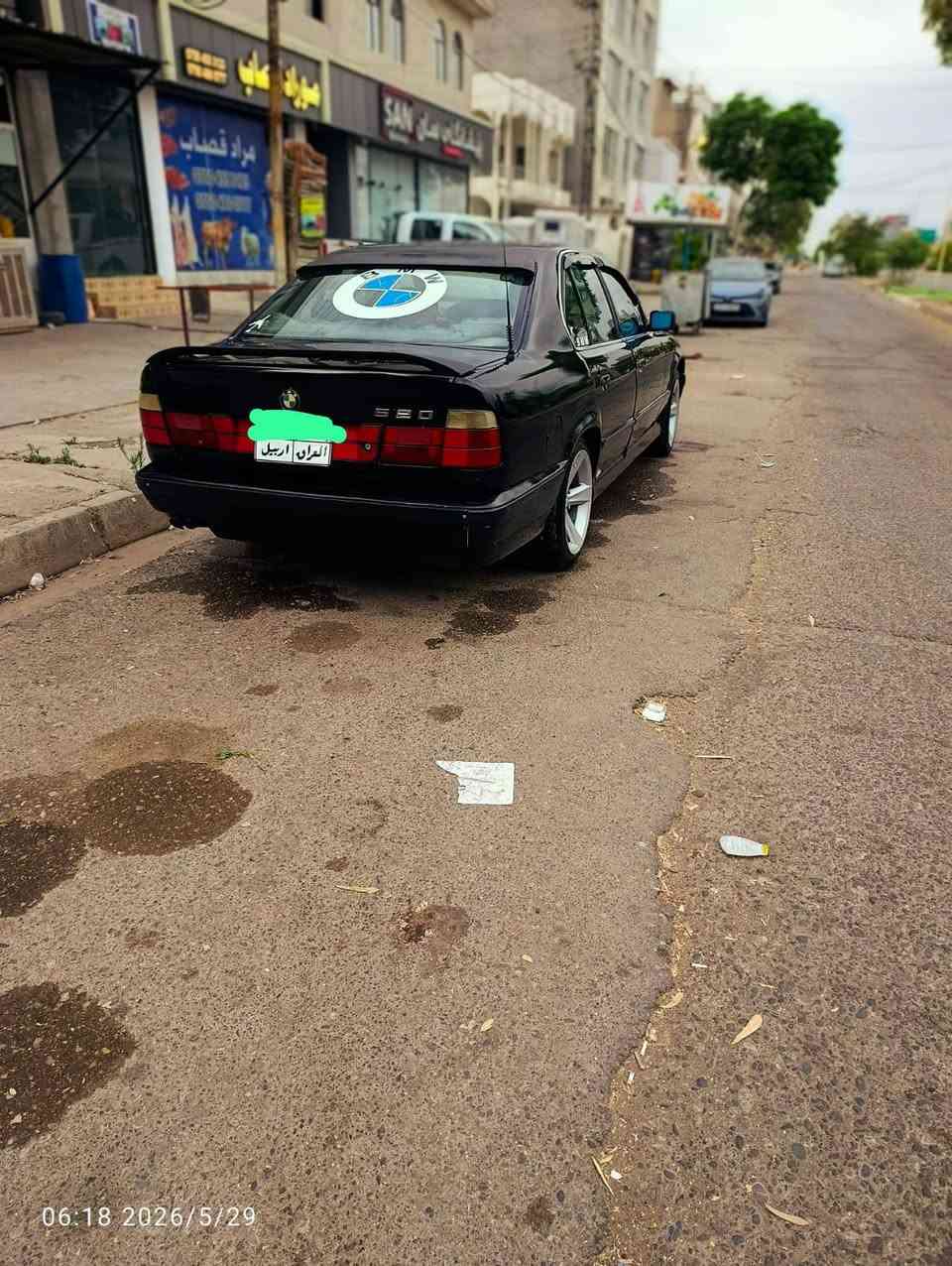 بي ام ٥٢٠ كير عادي  مصبوغ عام مديل ١٩٩١ عليه غرامات ينزل من السعر  السيار يرادله شوي ترتيب  انا ابيع فحم الرقم *********** أربيل, العراق
