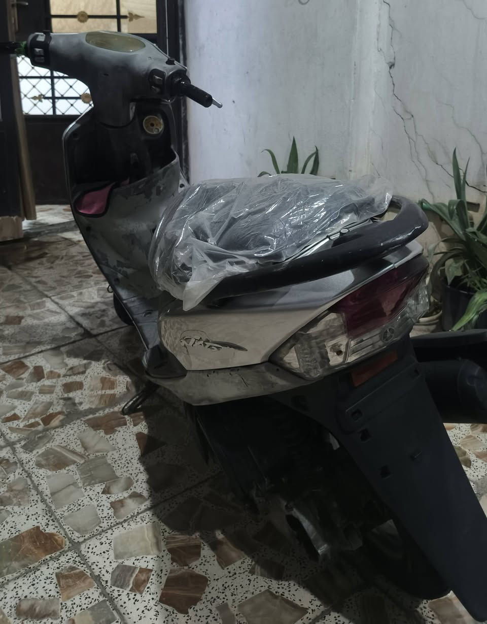السلام عليكم ماكس منغولي للبيع دراجه نضيفه مكينتها ناعمه  شلعه ومعدل طستها حلوه كهربائية كلها شغاله سلف وهندر كله شغال دراجه خير من الله المكان بغداد الزعفرانيه السعر 550وبيها مجال اتصال على الرقم ***********
