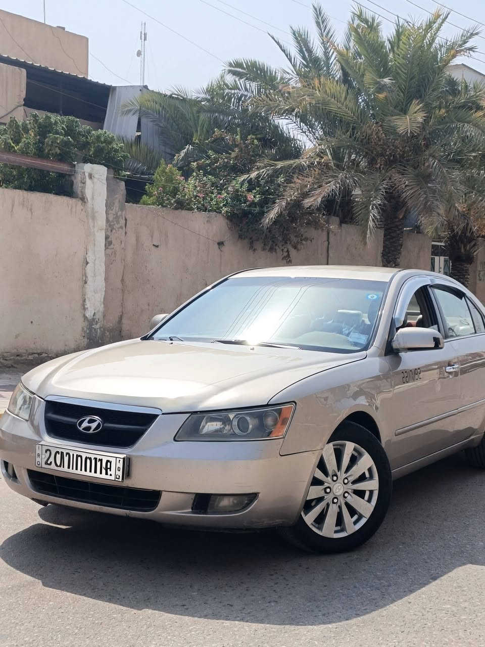 سوناتا موديل 2008 وارد امريكي سياره حادثها خشم البنيد المكان ناصريه سعر 115  استفسار ***********
