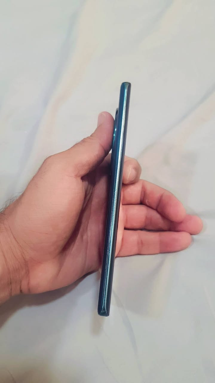 للبيع
قطعه  نظيفه جدا و مكفوله من كل شي
 Honor X9a 5G     ذاكره 256
للاستفسار اكثر  واتساب : ***********  _ كربلاء
