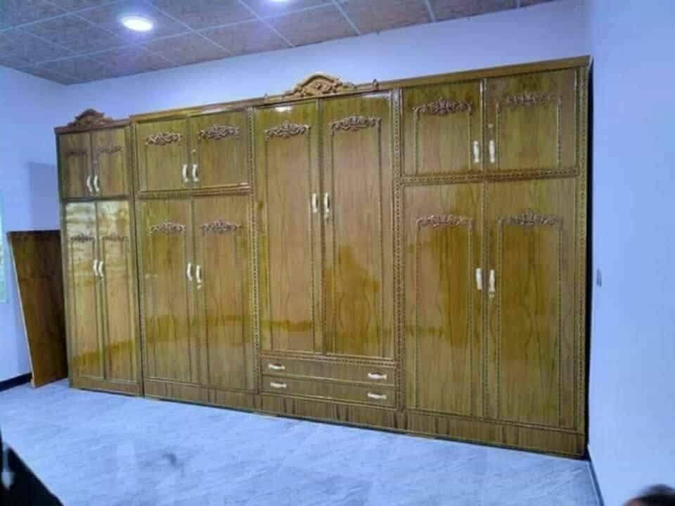 السلام عليكم ورحمه الله وبركاته غرفه عراقيه سته ابواب داخل وخارج صاج 4 ملي من خارج والداخل 3 ملي والاشياء مالتها تزكام عراقي السعر مالتها 850 مع التوصيل والشد مجاني وبيها مجال للاستفسار او اي شيء خاص***********

