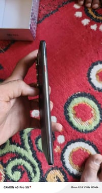 شباب تكنو كامون 40برو جهاز نضيف نضافته 90٪ كاوتونته موجوده  البيع السع...