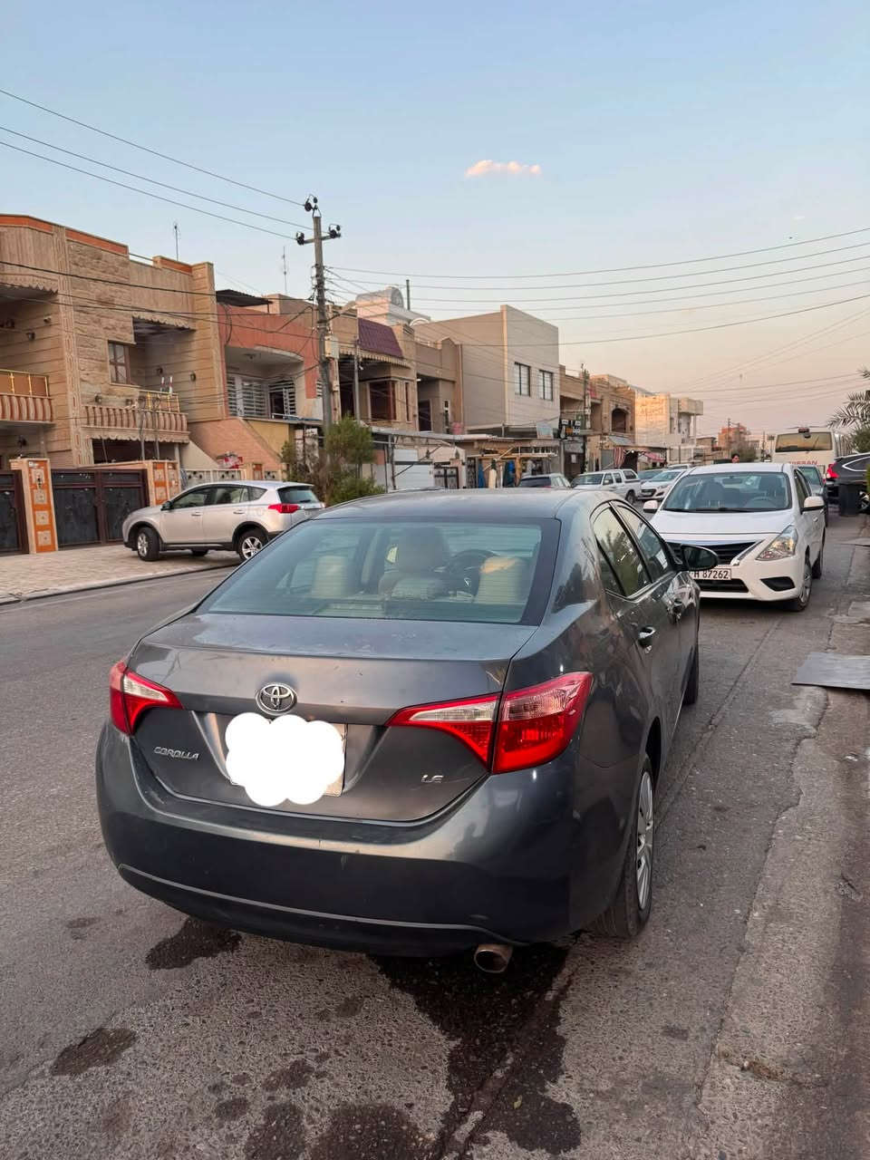 تویوتا کرولا ٢٠١٦
مواسفات LE
گێر و مەکینە تبرید بە شەرت
٤ پارچەی سبوغە پێشی جەمپەکی هەیە
سەقفو سندوقی هەندەک تیزابی پێ کەتیە 
8$ غرامەی لەسەرە
نرخ ٩١ معامله

تويتا كرولا ٢٠١٦
مواصفات LE 
گير و محرك تبرید بشرت
سيارة بيها ٤ قطع سبغ داخلی اکو شوی
سقف و صندوق بيها شوي تيزاب
٨$ غرامة
سعر ٩١ بيها مجال
***********
