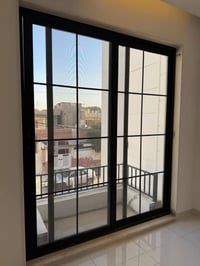 شباك سلايت • المنيوم • ضمان ١٥ سنة