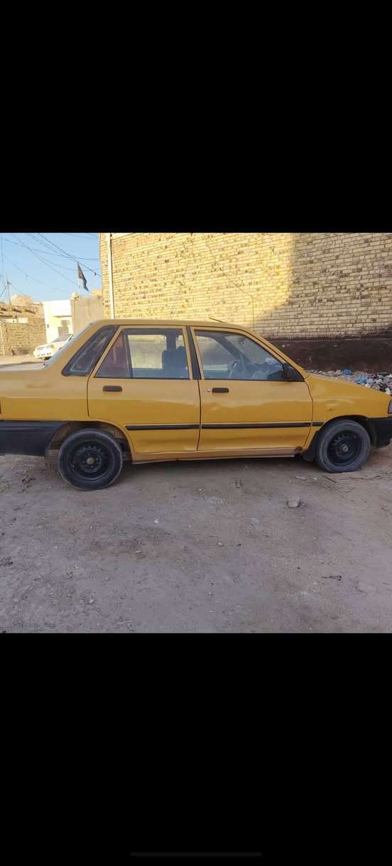 السلام عليكم سايبه ٢٠١٣ نظيفه وكامله بس بيهه صبغات جوانيه سعرهه ٢٤ مكاني ديوانيه وهاذه رقمي ***********
