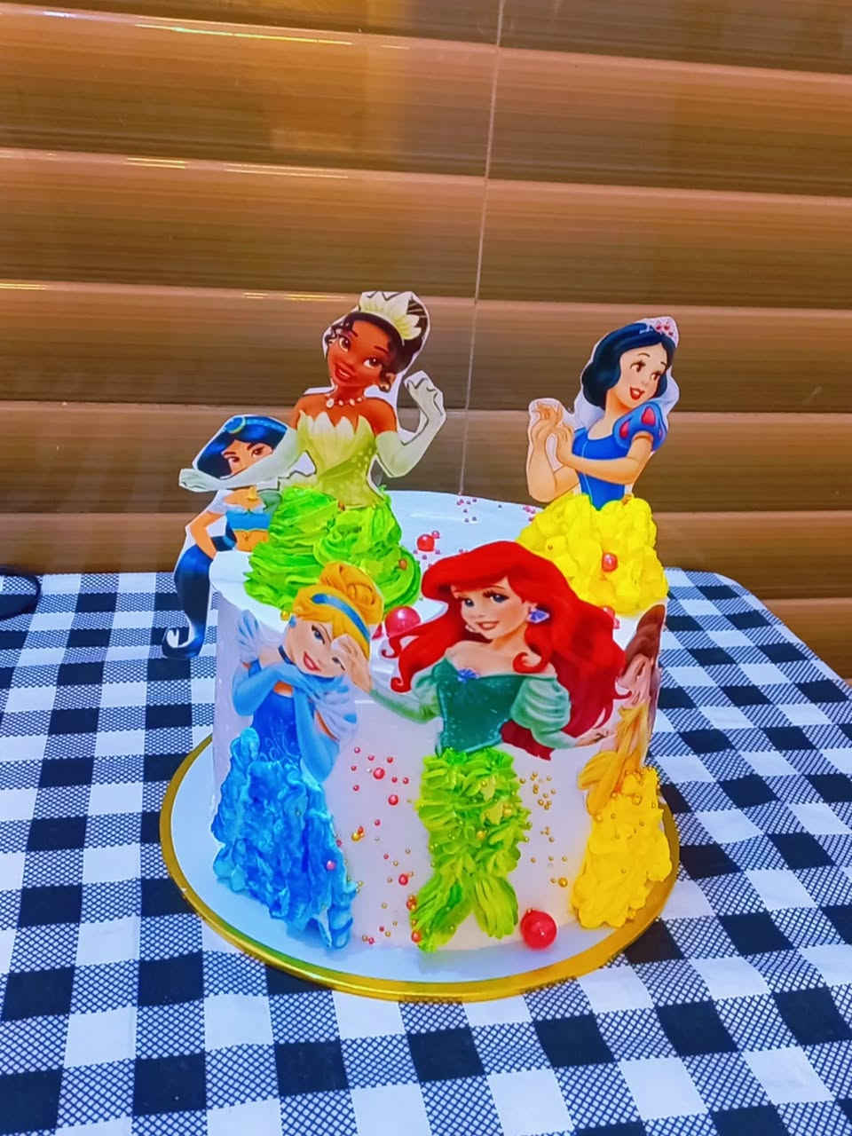 ان هذا لرزقنا ماله من نفاد
تتوفر جميع انواع الحلويات 🍪🎂🍮🍩🧁🥧عند   مطبخ  ام  نوني وبأسعار جدا مناسبه  العنوان ميسان     
للاستفسار  واتس ***********   @whj.lknny 
    توجد  خدمة  توصيل
