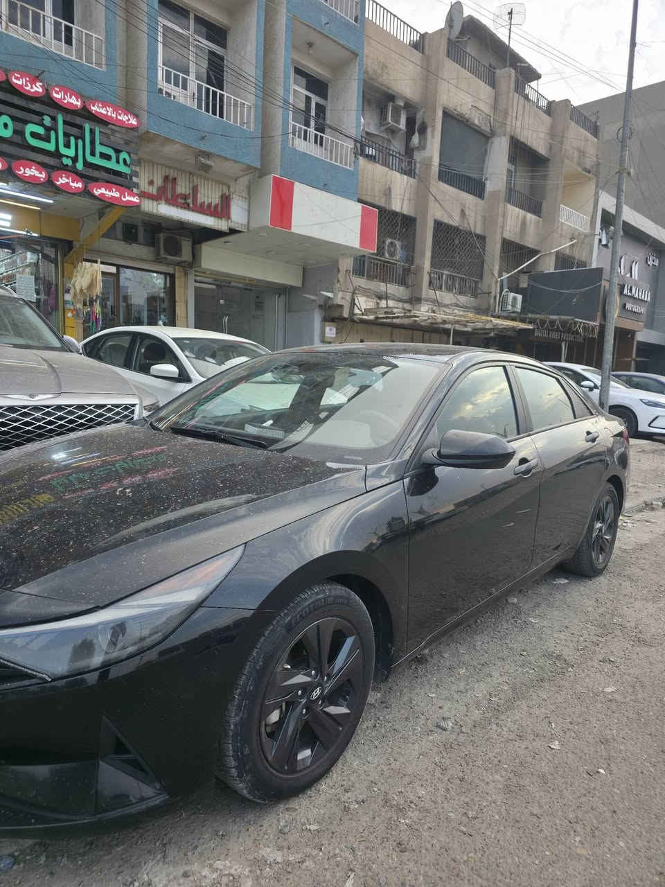النترا ٢٠٢٢ • اسود • رقم بصره