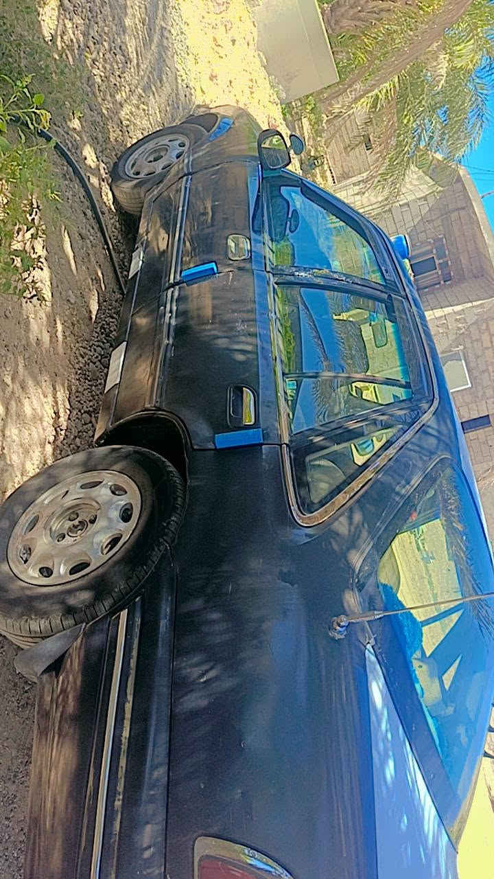 سلام عليكم 
 دايو برنس  موديل 95 كير  عادي محرك مفتوح كير ومحرك مكفولات صدر جديد باتري جديد تخم تاير جديد كهربائيات كله شغاله تبريد شغال سنتر لوك ريمونت ليت زنوز مكفوله من الخياس والضربه سياره جاهزه من كل النواحي وترايك وين مايعجبك وهزه جديده ورقم نكليزي 
الاستفسار مراسله الصفحه او تصال برقم ه‍ ***********
