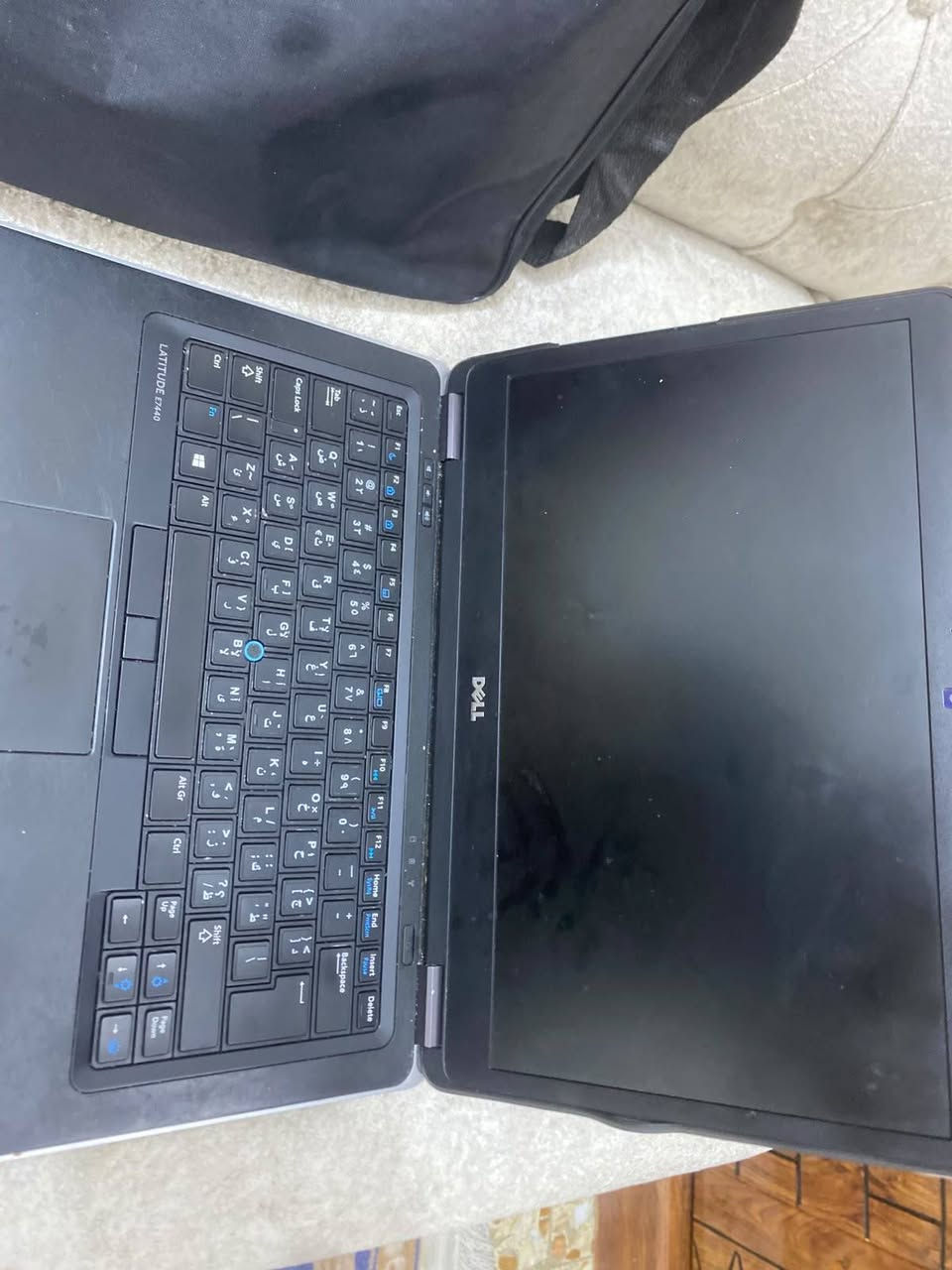 حاسبه للبيع عنوان كربلاء ماصار هواي من أخذته 425 رايده 250 مستعجل عله بيعته و من شركه DELL مواصفاته تخبل للاستفسار الاتصال على الرقم ***********
