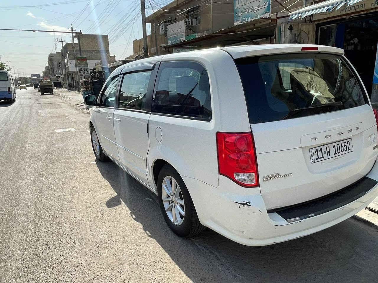 السلام عليكم ورحمة الله وبركاته
دوج كرفان للبيع موديل 13 سياره جاهزه محرك 3600 جام كهرباء ابواب ميكانيك رقم بغداد بأسمي ثلاثة قطع تبريد السعر 130 وبيه مجال أي استفسار ***********
