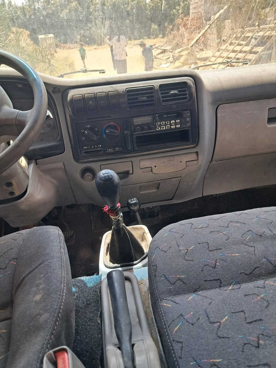 ام عيون ٢٠٠٤ مزاد ماتسجل بيه كتاب تنقله اي مكان دفع رباعي محرك كايم سعر ٣٥ هاتف***********٢٩١٤١٠ بلاديه بدون صبغ
