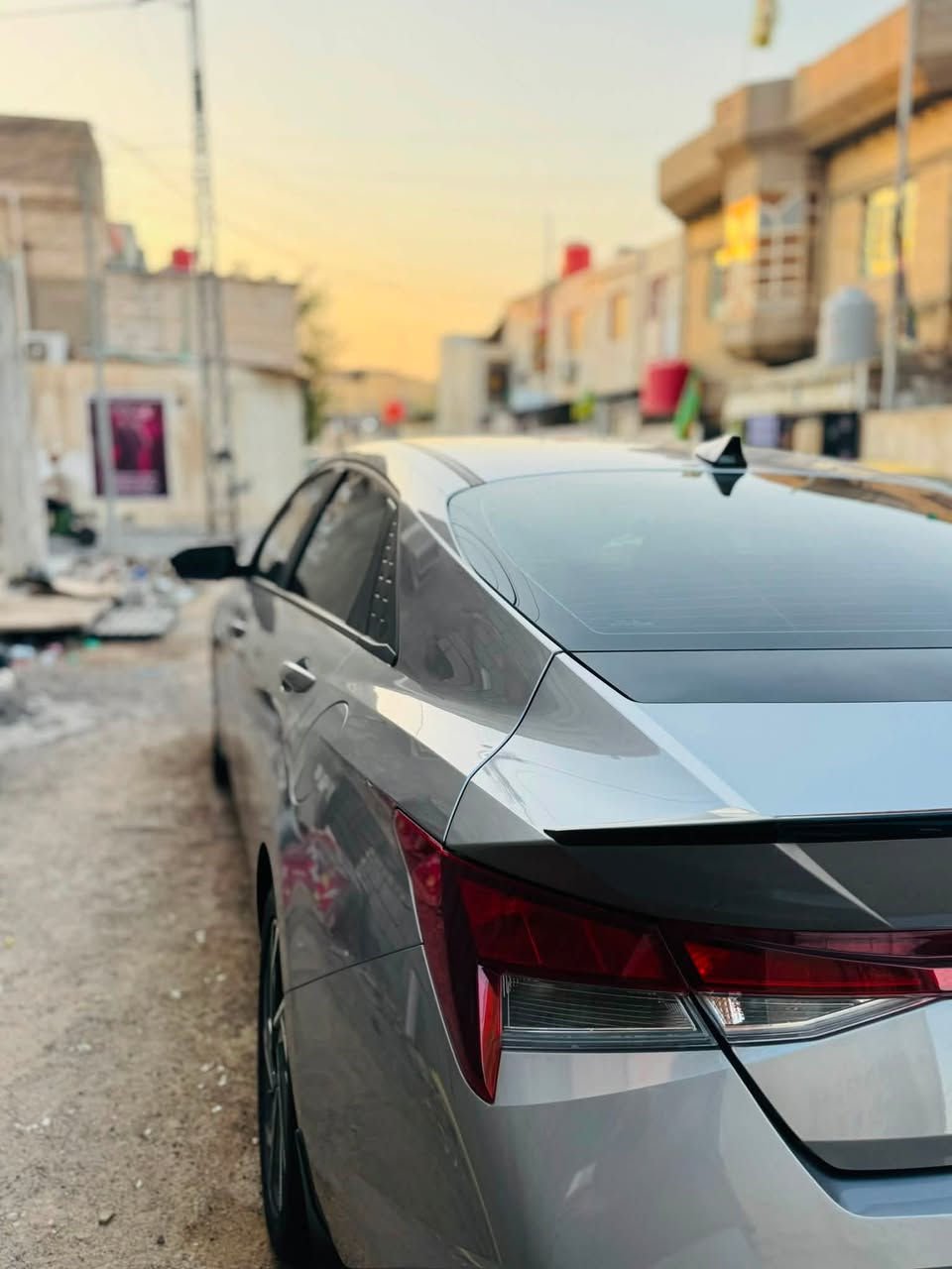 هونداي النترا مديل 25 شهداء بصرة
بأسم جاري وكالة عامة 
سياره حادثها جدآ بسيط بدون تبديل اي قطعة 
***********فقط واتساب
