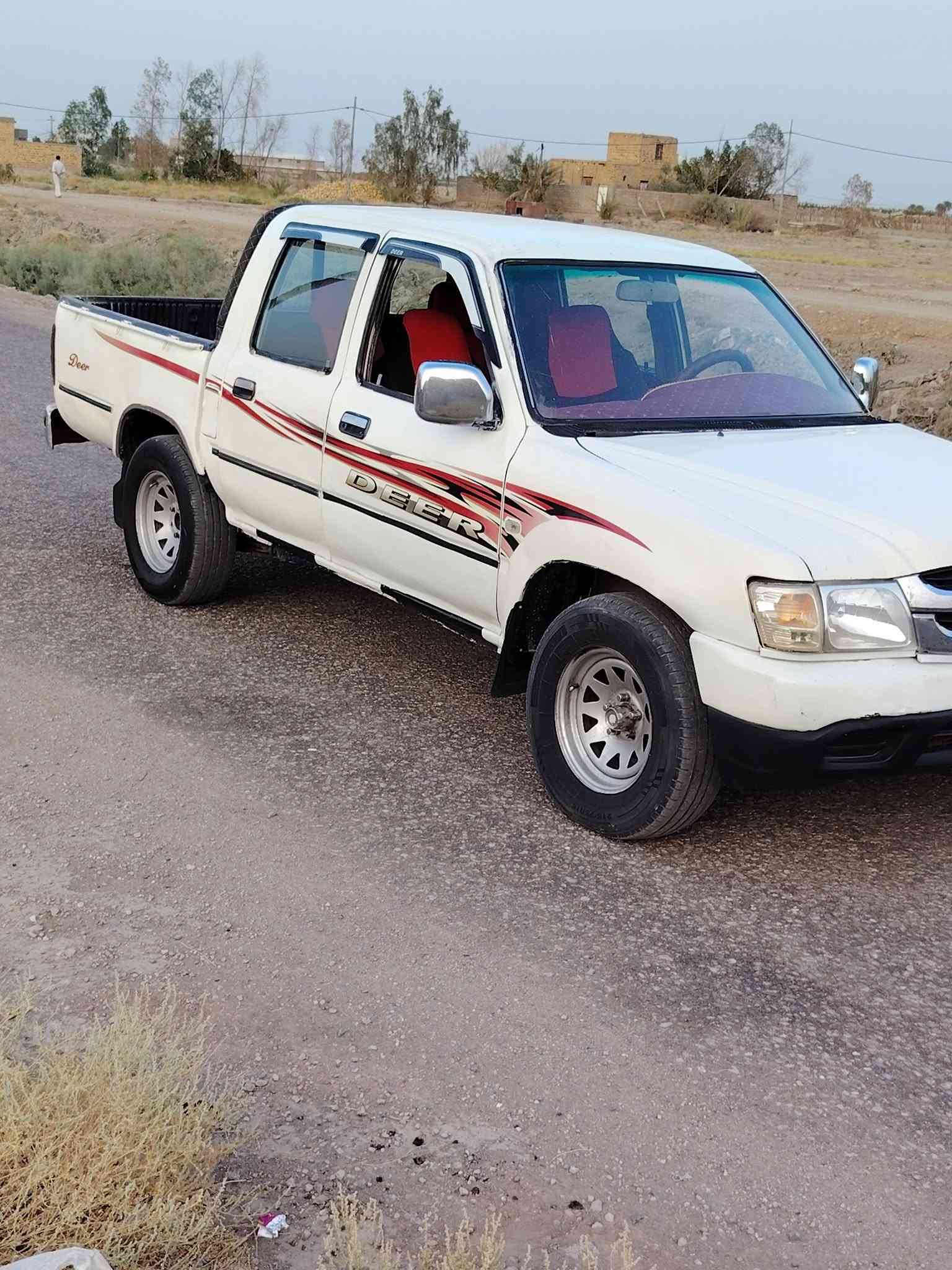 السلام عليكم دير للبيع موديل 2006 رقم بغداد  محسن تحويل مباشر مكفوله  محرك  كير اكسن شاصي  تخم تاير شاصي كفاله عامه  سياره على وضع الشركه  بيها صبغ فقط رباع البوب 
العنوان ديوانيه قضاء البديري  السعر 33وبيها مجال 
رقم ***********
