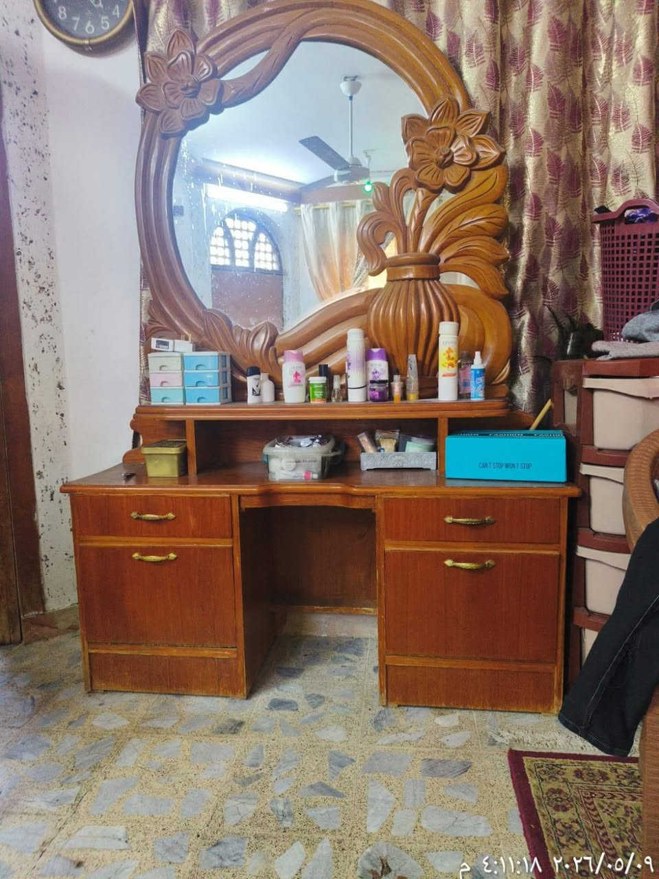 غرفة نوم للبيع

*********** واتساب
