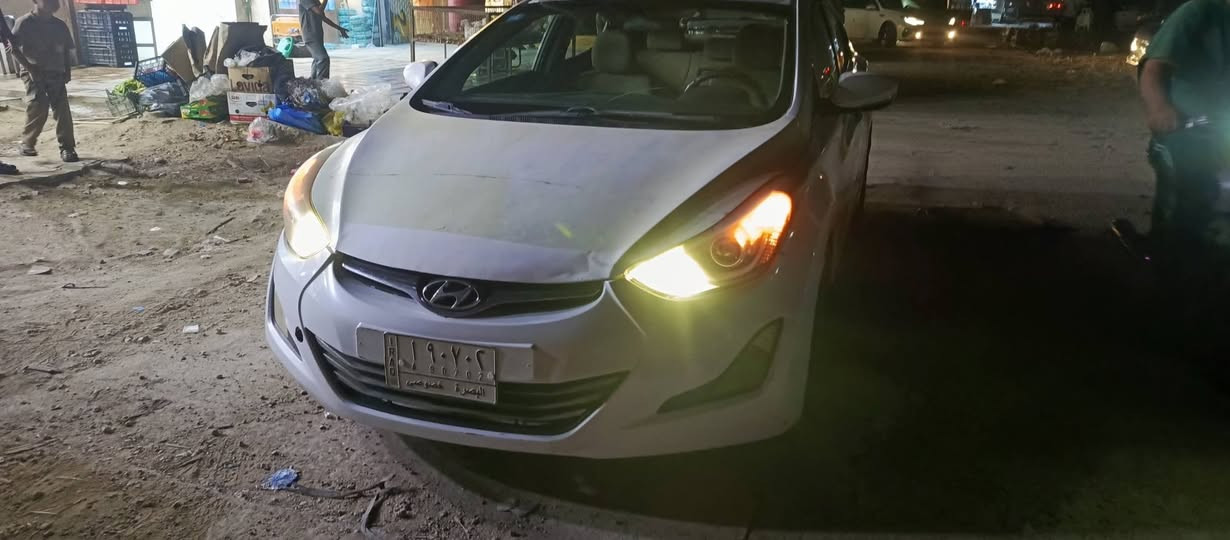 سلام عليكم النتره مديل 2016 وارد أمريكي فول مواصفات واحد على واحد مكينه 1800 بصمه ابواب بصمه تشتغيل فتحه جاهز رقم الهاتف ***********
