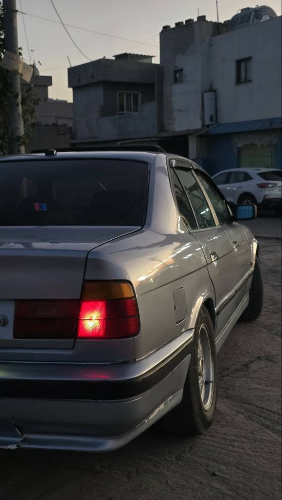 بي ام دبليو • ١٩٩٠ • أربيل