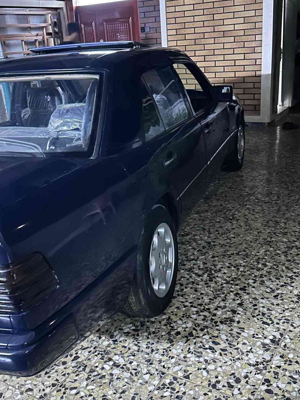 سلام عليكم مارسدس موديل 89محدث 92كير مكينه بطه 2500سياره معمره جديد الف متصرف عليها رقم سليمانيه سنويه جديده تحويل ثاني يوم بيع فقط مكان ديالى الخالص رقم الهاتف *********** مكلف بلنشر الخالص مغلق هاذ رقم صاحبها
