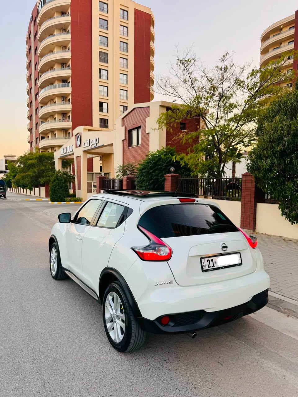 Nissan juke 2018
خلیجی سفری ئێرەیە فول مواسەفات پانۆرامە مەکینە 16 بێ تۆڕبۆ و بێ دەبڵ ئەکسل مەرغوب گێر و مەکینەی بەشەرت نەکراوەتەوە 118 هەزار رۆشتووە بێ بۆیاغ دەرگای سەکن کەمێک ساردی هەیە 4 تایەی تازە سپێری دانەبەزیوە رەقەم سلێمانی سەنەوی رەقەم ژینگە هەزە هەمووی تازەیە بەناوی خۆمەوەیە مەسروفی تیا نیە 
📍ناونیشان سلێمانی
***********
***********
