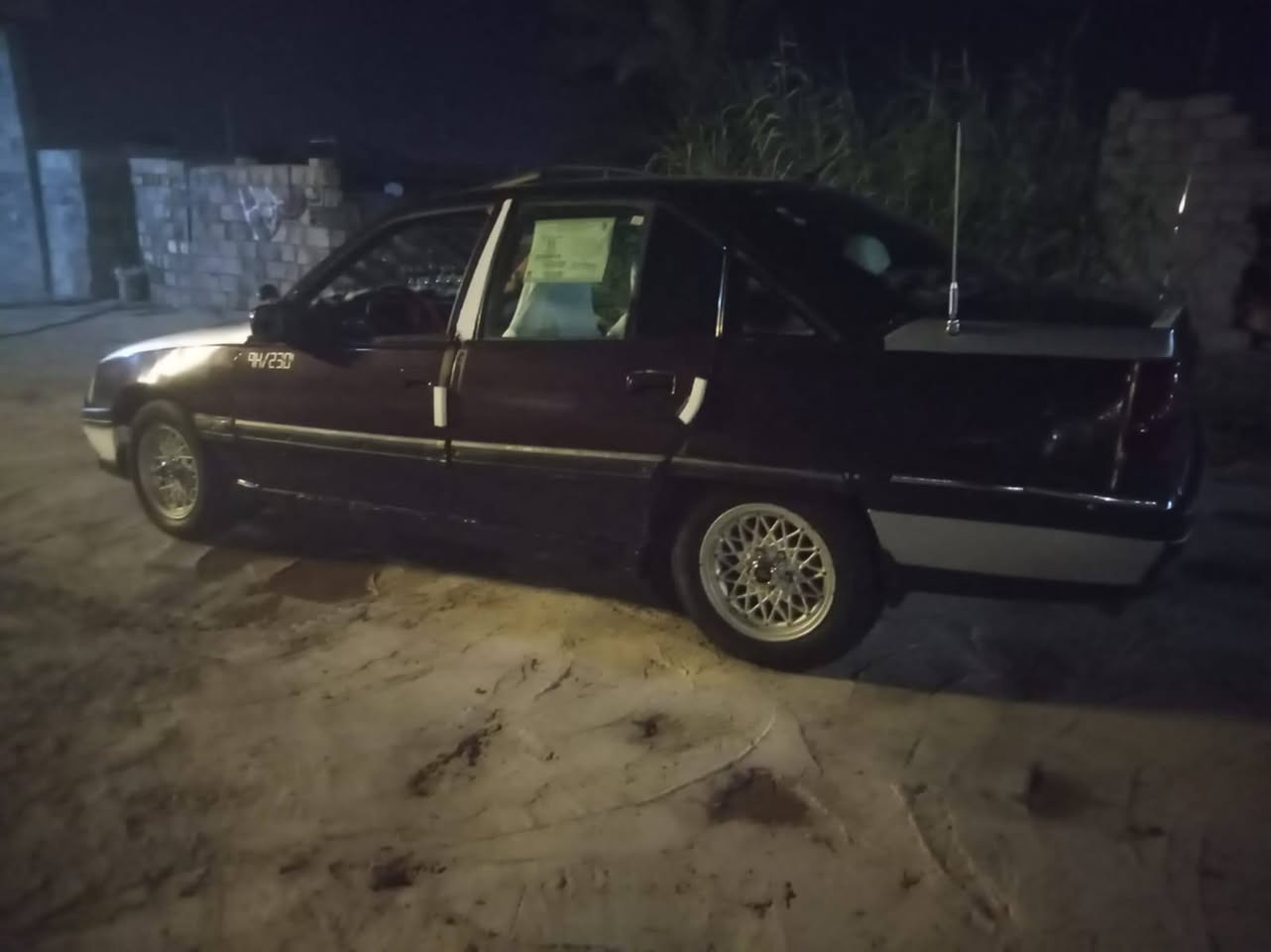 السلام عليكم اوميكه للبيع 91 السعر 17وبيه مجال فلوجه الحلابسه ***********
