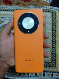 اس 9 بي • نظيف • مع الكرتون