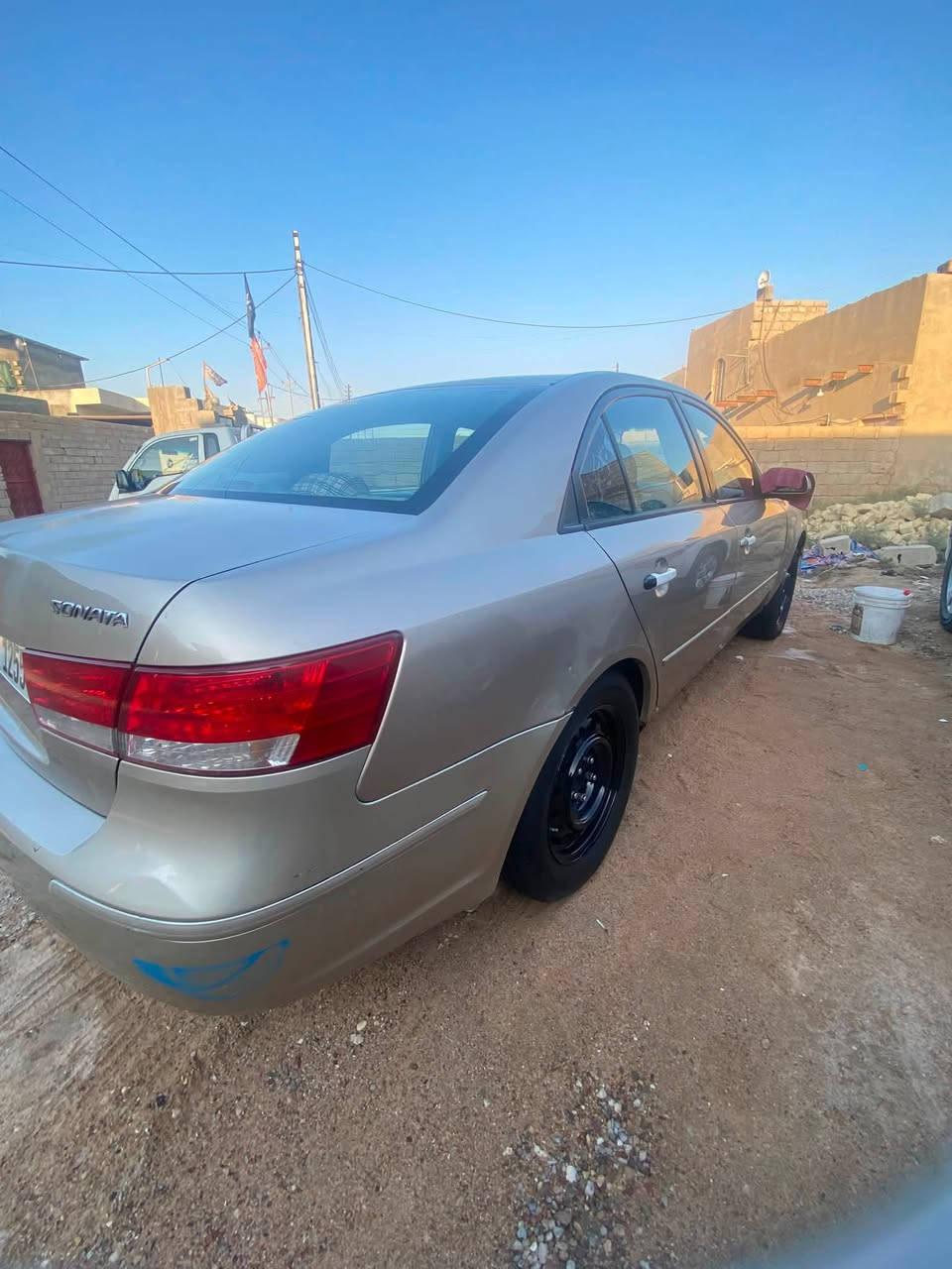 سلام عليكم سنواتا 2008مكينه 2400دوش تبريد حداديه مكينه وكير كله شغال وين ويعجبك اطلع وراد خليجي ضربتها جاملق الامامي رقم انكليزي بسمي مواصفاتها تنته تحكم ستيرن السياره بيها جراد بنهايت القاماره وبنص الصندوك تجي وتشوف بعينك  يرهم مراوس ب النتره العنوان بصره شط العرب 
***********
