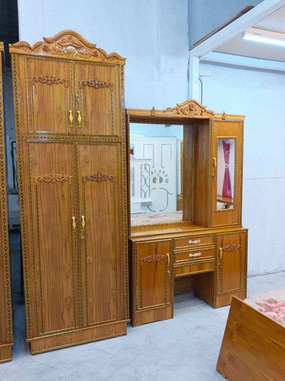 غرفه نوم صاج عراقي موديل المسرح مستخدم نضافة مالتها 95بالمية سعر مليون و450 الف الحجز واتساب ***********
