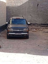 تاهو • موديل ٢٠٠٤ • لون أسود