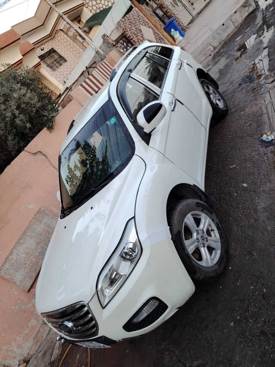 من رخصتكم الادمن سيارة ليفان موديل 2015 نضيفه وتراي انطيك وين ما تريد سياره حيل نضيفه بسمي تحويل مباشر مشروع وطني عنواني موصل اليسر السعر 63 تبريد ثلج شغال جامات كلها كهرب سياره جاهزه مال جنايا و عائليه رقمي ***********
