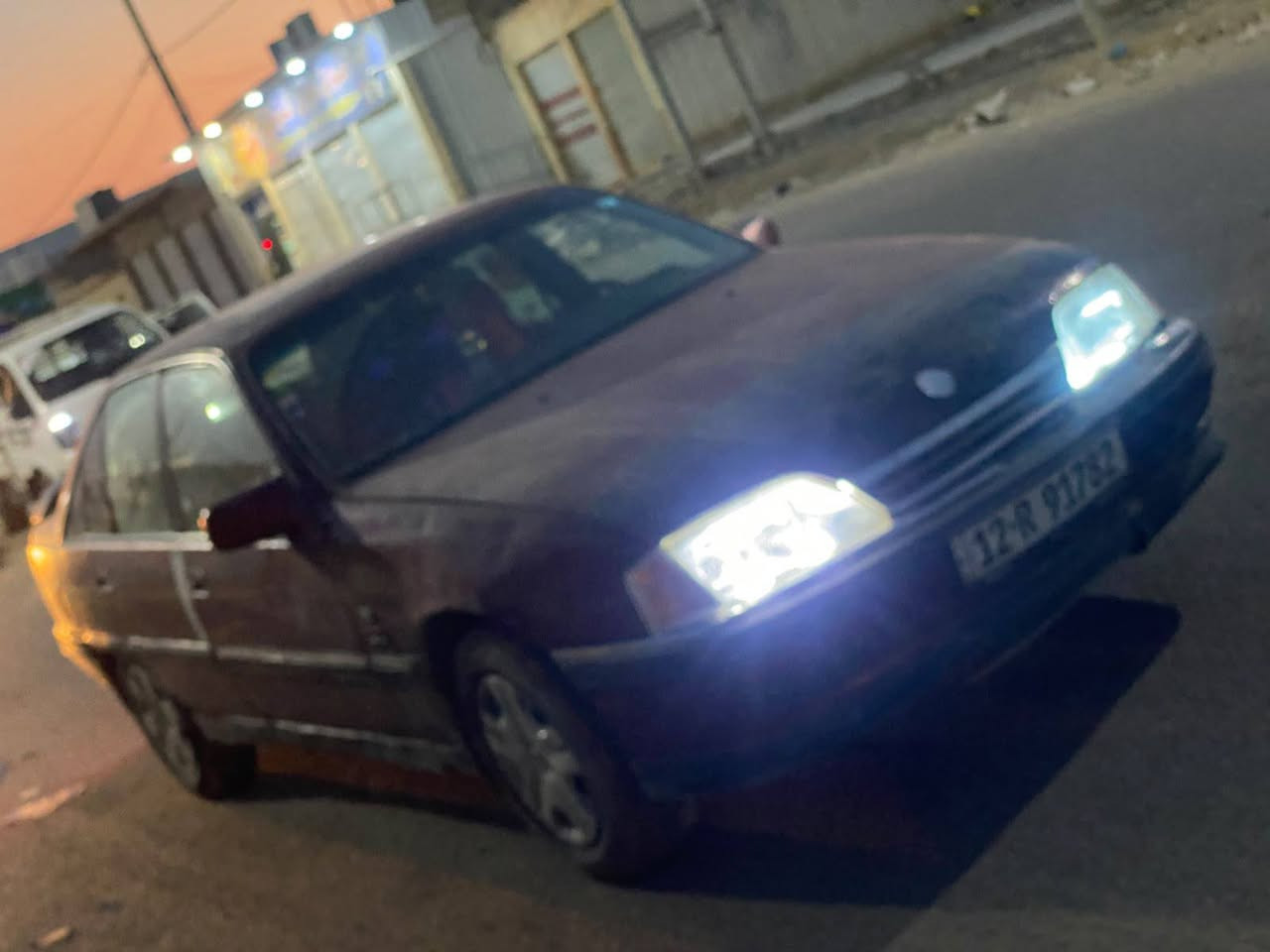 اوبل اوميكا موديل ٩٢
حجم ٢٠
سياره جاهزه 
محرك صرف
كير شرط
رقم نينوى جديد 
شرط الوكاله والتحويل 
كهربائيات كلشي شغال
السعر ٢٥ وبيها مجال بيع مستعجل
*********** وبي واتساب
