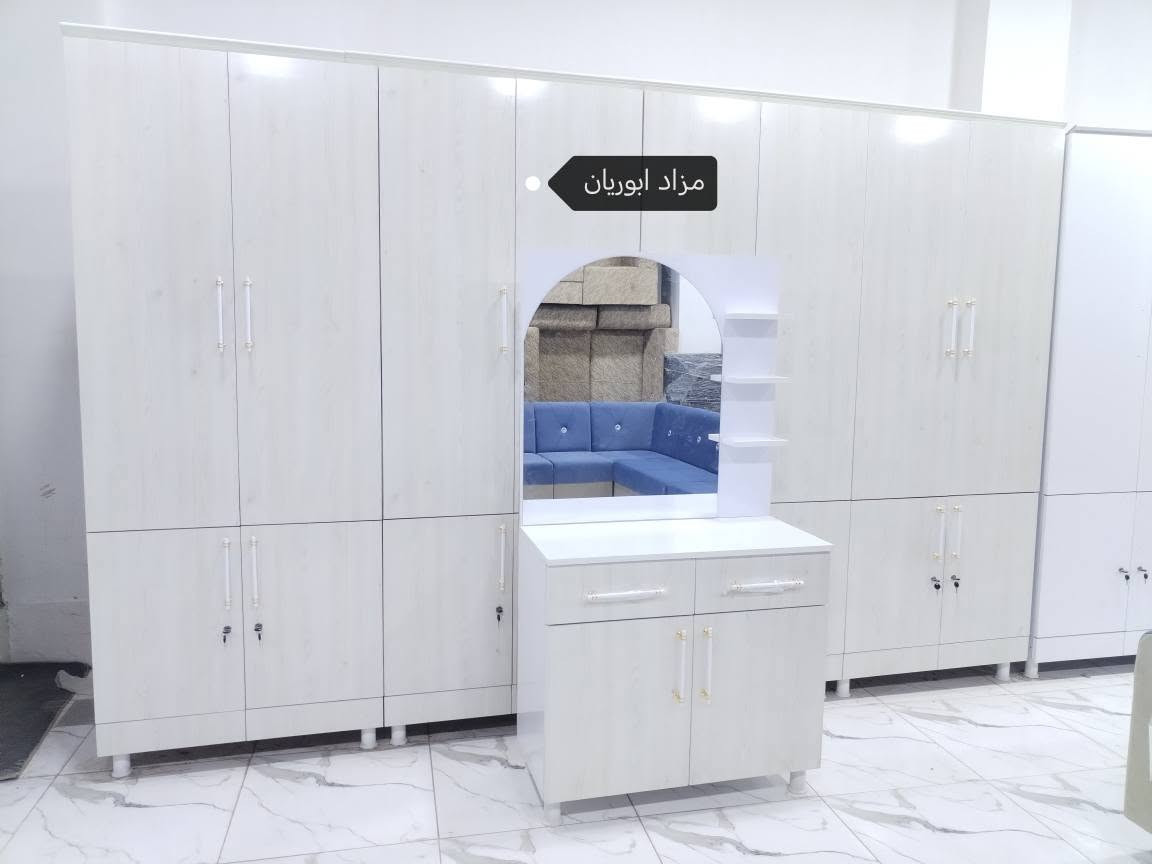 معرض فراش شغل ايد تفصال ب خشب اصلي ب انواع الوان ب انوع قياس متوفر ب اسرع وكت
نشترى غراض مستعمل اي شي عندك دزلي لل خاص غورف نوم كاونتر قنفات ديوان ميز طعام اراس جديد بل مستعمل كالار, السليمانية

نص مكتوب في الصور:
- مزاد ابوريان
- مزاد ابو ريان