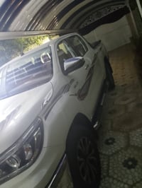 عندي فورويل موديل 19رقم اربيل مقفوله كفاله عامه رقم الهاتف 07830061371