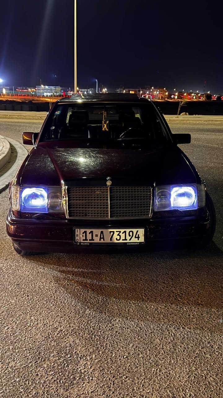 سلام عليكم مارسدس دب موديل 1987 محدثه 93 رقم بغداد انكلينزي سنويه لل31 باسم صديقي قريب علي  مكينه بطه 2500 مكينه وكير كفاله وخير من الله تبريد ثلج ويه السويج قبل شهر مبدل كمبريسر الاصلي  سابقا مكفوله حاليا معمره صبغ عام جاهزه عله اخر حبايه سنتر لك  اربع جامات كهربائي فتحه سقف طكتين تحكم مري تايرات جديده  القواعد مكفولات بلاد السعر 73 ورقه وبيها مجال قليل للاستفسار *********** مكانها البصره قضاء الصادق
