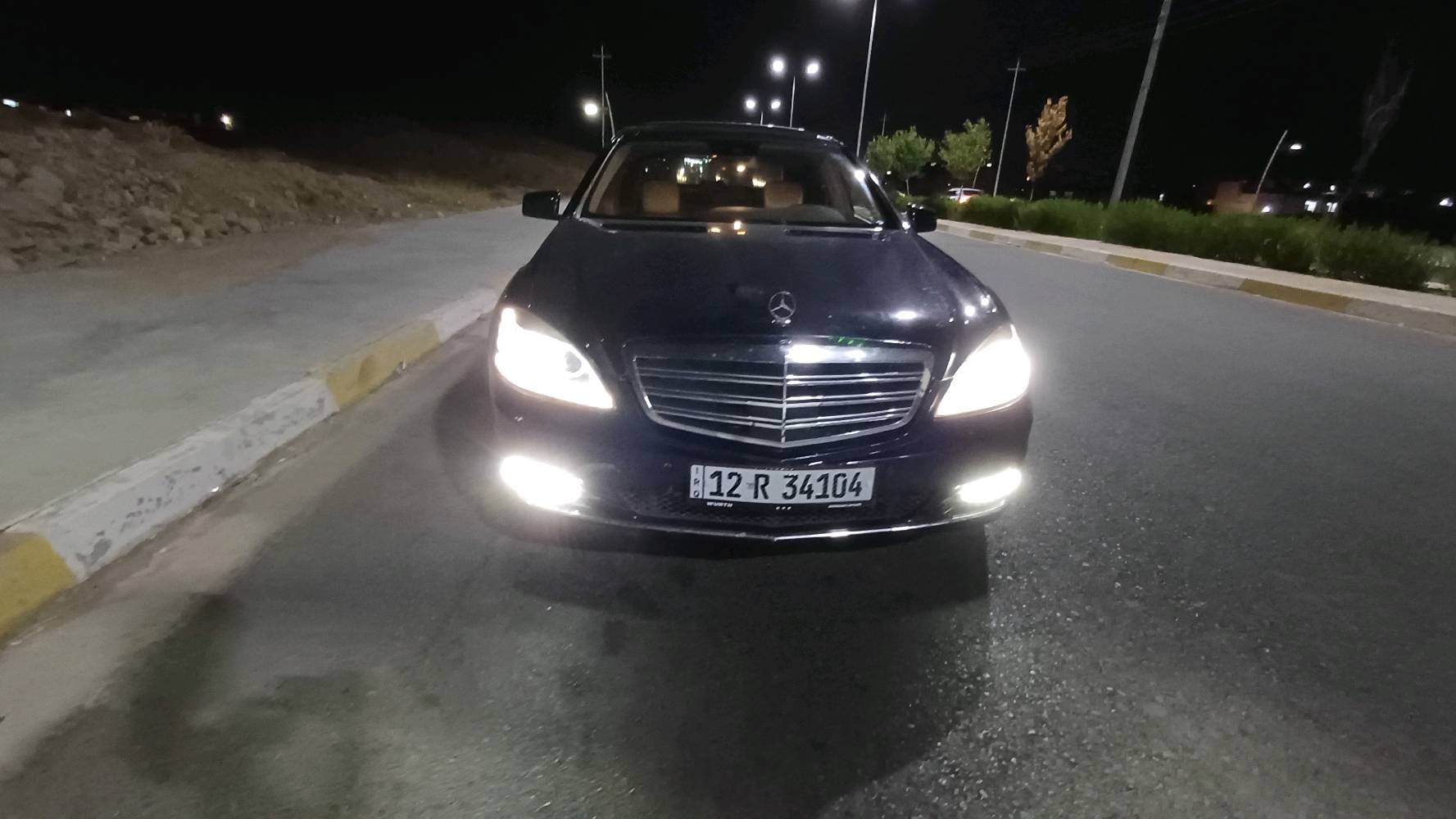 السلام عليكم  مرسيدس موديل 2013 . S550.فول موصفات  ما عدا ناضور ليلي.  5 قطع صبغ ابيعك صبغ حزام ... سنويه بسمي... السعر 185 بي مجال بسيط ..تواصل واتساب***********..
