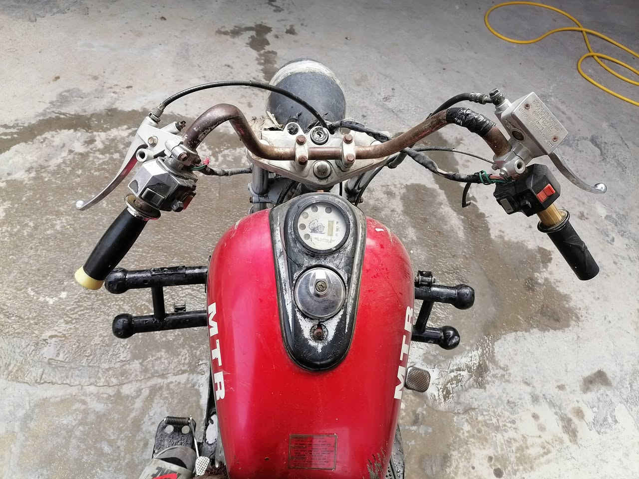 ستوته للبيع ٢٠٠٧ بمليون وبيها مجال
غير متواجد عل صفحه فقط اتصال على الرقم ***********
