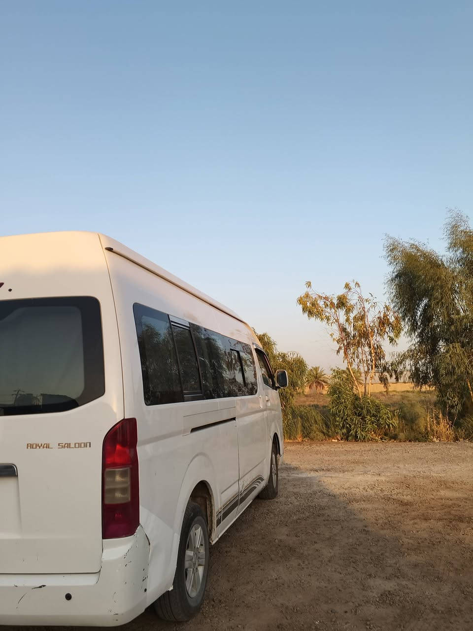 السلام عليكم فتون عالية cs2  موديل ٢٠١٥ مكفولة من الصبغ بيها طخات بسيطة رقم بغداد باسمي سيارة جاهزة الاخير 
دوشمة كراسي قلاب ب١١٥ وبيها مجال
***********
