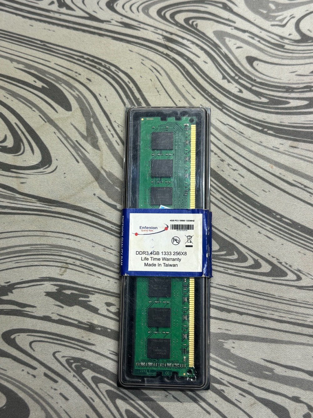 asus h81m-k مذر بورد
i5 4460 معالج انتل
ddr3 8GB رام
sata data كيبل
ابيعهن كلهن سوة 60 الف وبيهن مجال بسيط
ماعندي توصيل