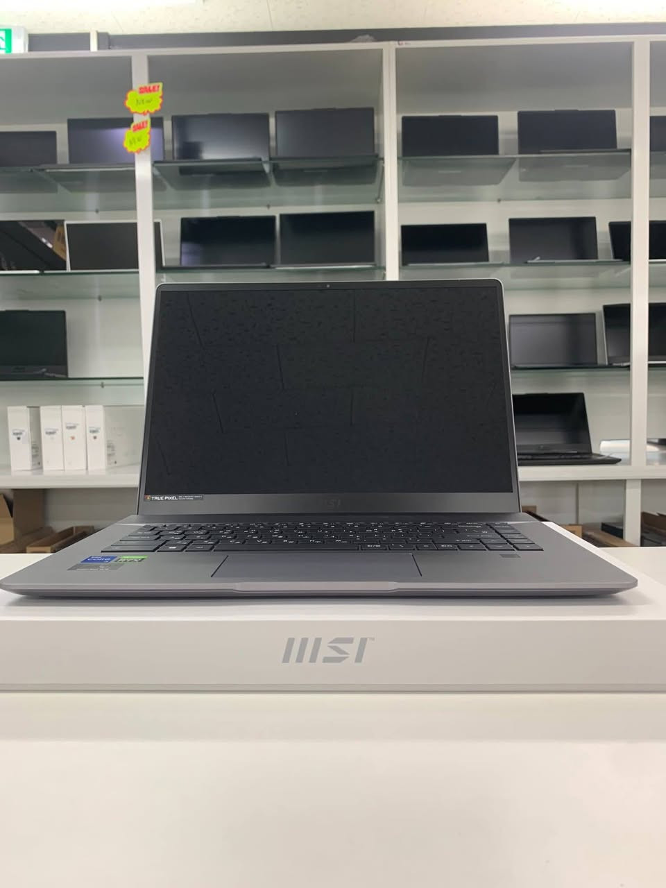 MSI
المعالج: Intel Core i7-11800H (الجيل 11)
الشاشة: حجم 16 (2K) 
كرت الشاشة: NVIDIA RTX 3060 (6GB )
الذاكرة (RAM): 32GB 
التخزين: 1TB SSD NVMe M.2  
كيبورد RGB ملون
الموقع: بغداد
سعر 715$
للتواصل : ***********
