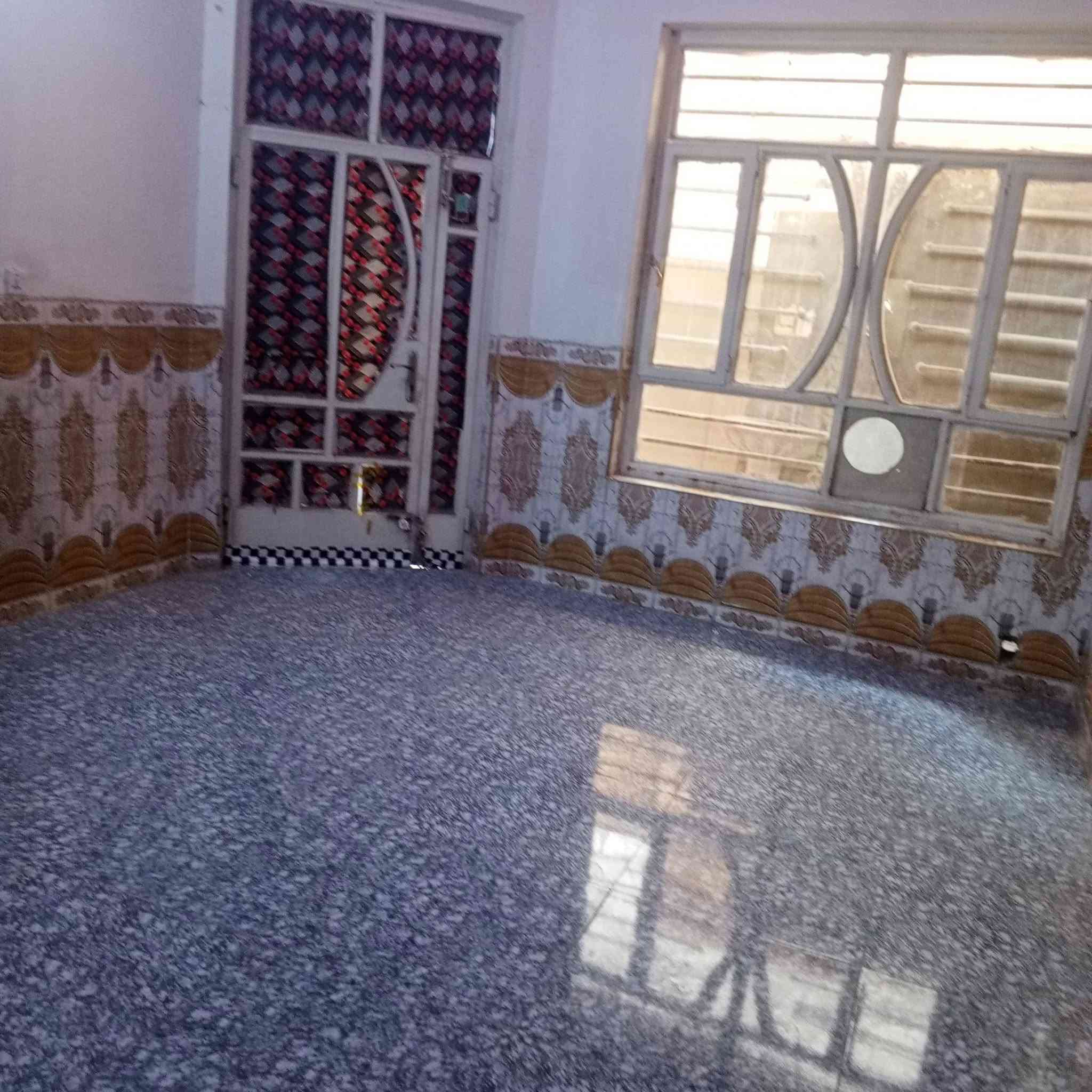 سلام عليكم دار للبيع بغداد الدورة شارع ابو طيارة الزراعي 
طابقين نظيف بناء جديد مساحه 100م

***********
‏‪***********‬‏
