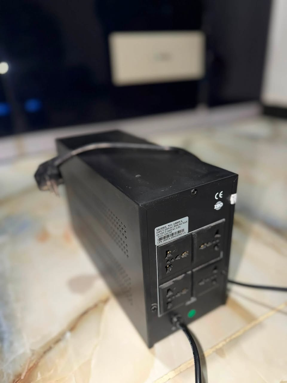 UPS 2000v
شركه ليزر العالمية نظيف وممشغل بسَہ مرتين سعره ٧٥ مكاني حله بابل رقمي ***********
