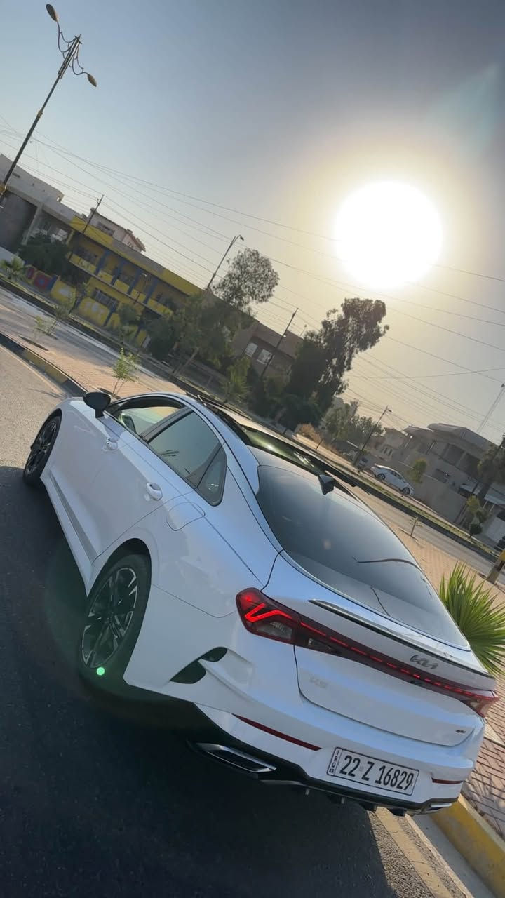 للبيع كي فايف (2024👌🏻) gt line
لون الأبيض 
محرك 16T🚀
ماشية 21mi بعدها شركة
داخل احمر 
بانورما
تحكمات ستيرن 
كشنات تدفئة
فول فول مناقصها برغي
((حادثها خفيف جداً))
منزل صور سونار بتفصيل🚨🚨🚨
إذا شراي اتصل على رقم 
*********** 📞📱
