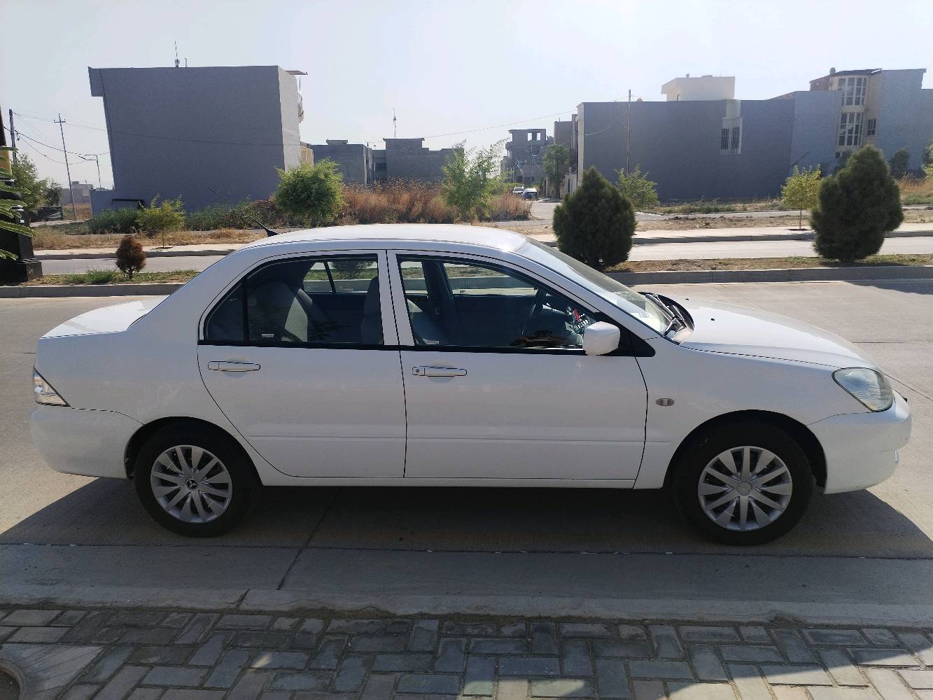 للبيع لانسر 2011 بدون صبغ بيها منظومه غاز تحويل يمي تبريد شرط اذا مامجمده لاتقبل. عنواني موصل حي الزهور