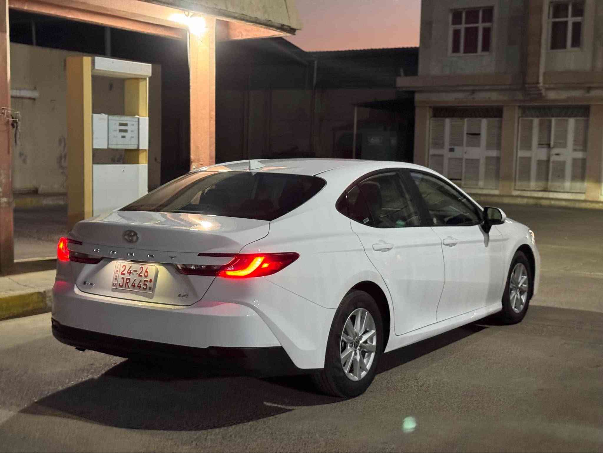 Toyota Camry LE 2025 ✔️
تويوتا كامري ال اي ٢٠٢٥

نمونه ل جوانیێ ❤️
جداً حلوة ❤️ 

بدون صبغ بدون دواخل بدون ارباك 👌
فقط شبر باب السكن تعديل بارد و ٤٣ الف ميل ماشية
فئة LE و رقم شاصي بالصور 

جاهز بدون مصرف 💯
كل شي بلادي شركة 💯

سعر 🔥 230 ورقة و مجال بسيط
مكان عقرة "ئاکرێ"
واتس اب و كورك *********** دهوك, العراق
