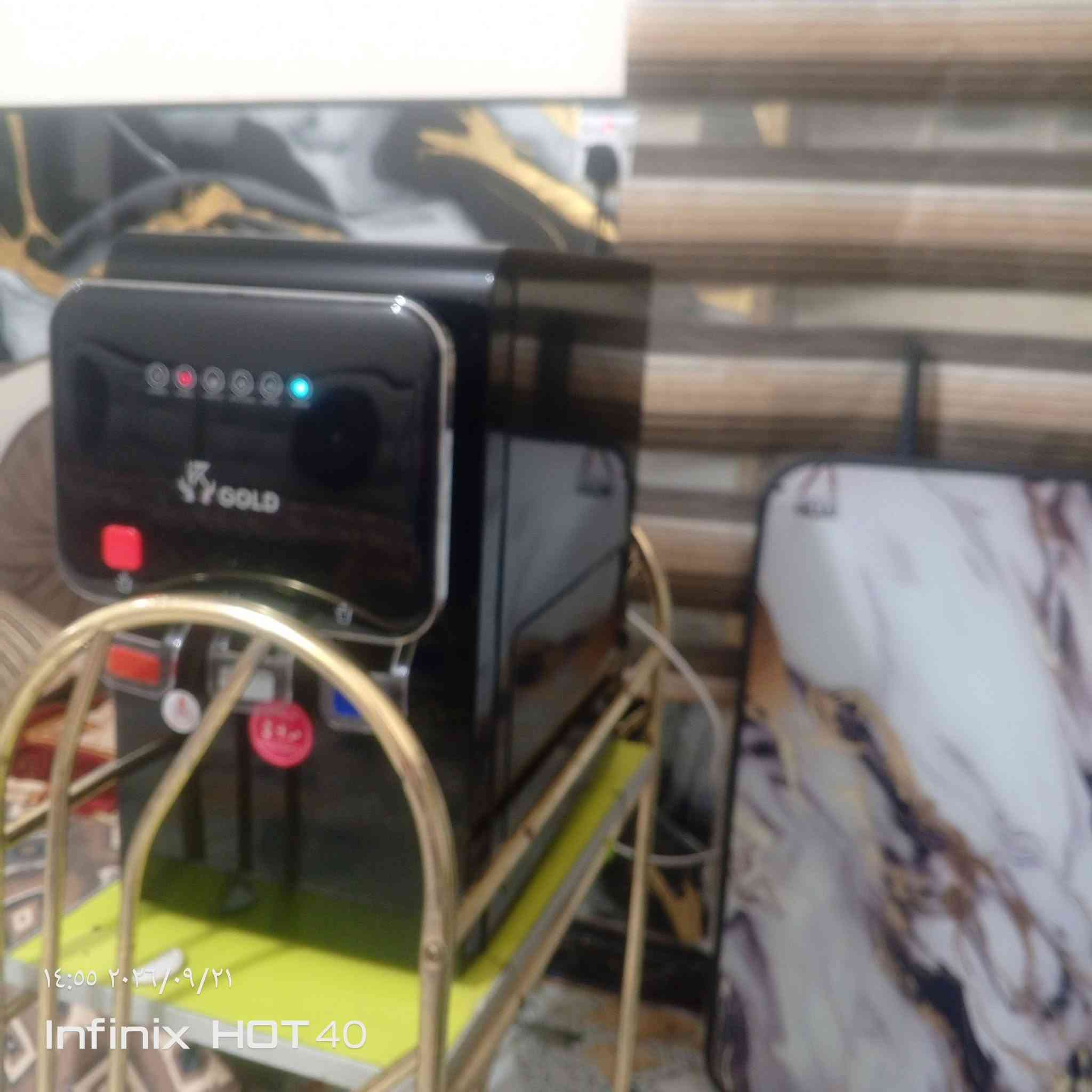 جهاز فلتر حار بارد   نظيف اخو جديد السعر 150 الف وبي مجال ***********

نص مكتوب في الصور:
- ١٤:٤٧ ٢٠٢٦/٠٩/٢١
- Infinix HOT 40
- 14:55 2026/09/21 Infinix HOT 40