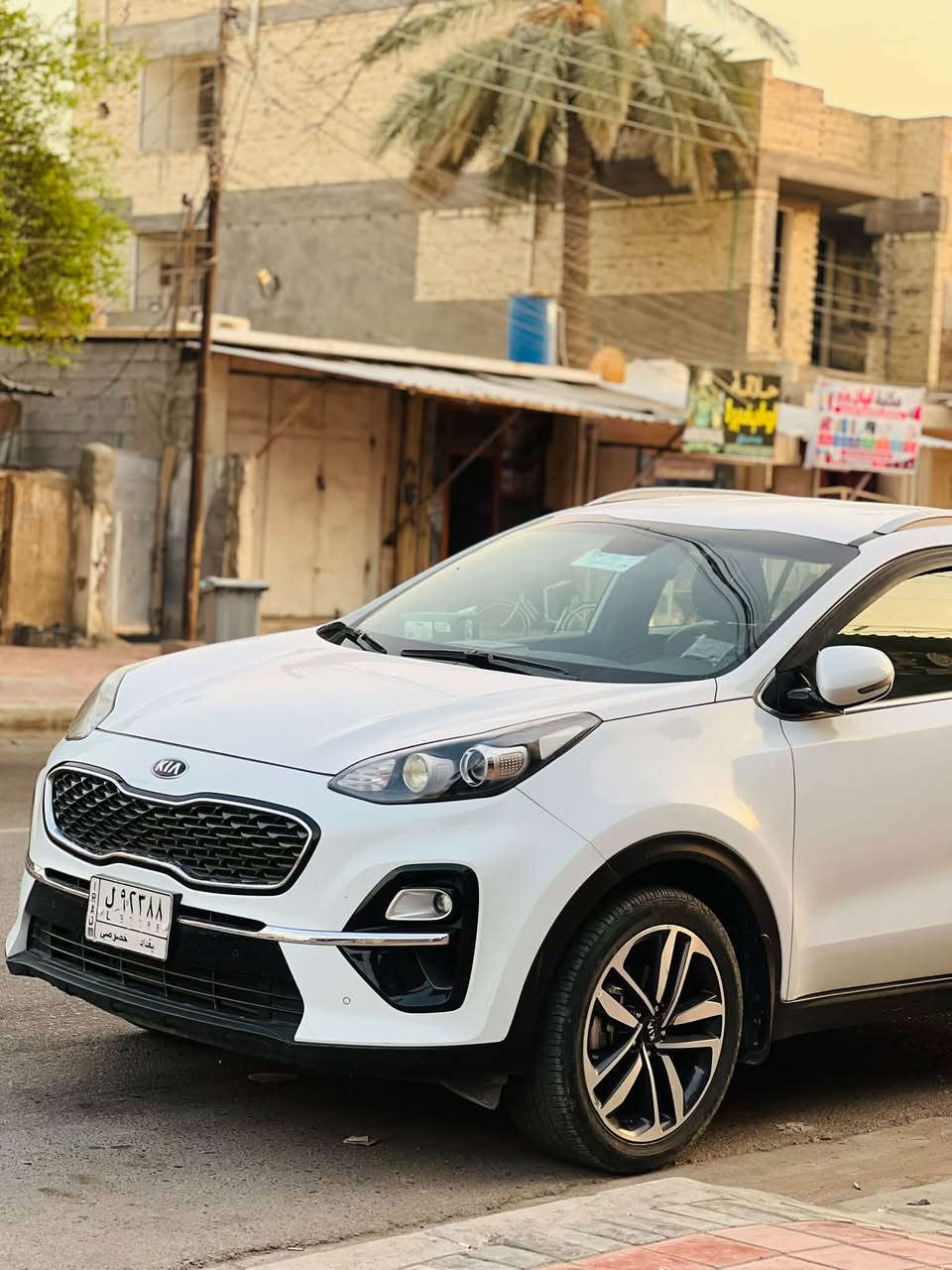 سبورتج خليجي للبيع 
رقم بغداد 
موديل ٢٠٢٠ 
السيارة ماشية فقط ٩٥كم 
السيارة مكفوله كفاله عامة  (ضمان الشركة )
السيارة كلش نظيفة 
مواصفات السيارة
حساس امامي 
حساس خلفي 
الداخل حمصي جلد ومخمل 
المري شفط 
اشاير بلمري 
٣ انضمة قيادة 
تبريد قطعتين امامي وخلفي 
 تحكمات ستيرن 
بلوتوث
جرس سرعه تعبر ١٢٠ يدك 
يدات نيكل 
السويجات عدد٢ 
الكتلوكات ٢
تحويل السيارة  ثاني يوم مباشر 
السيارة سعره ١٩٠ وبيهة مجال
وهذا رقمي ***********
بغداد جسر ديالى📍
