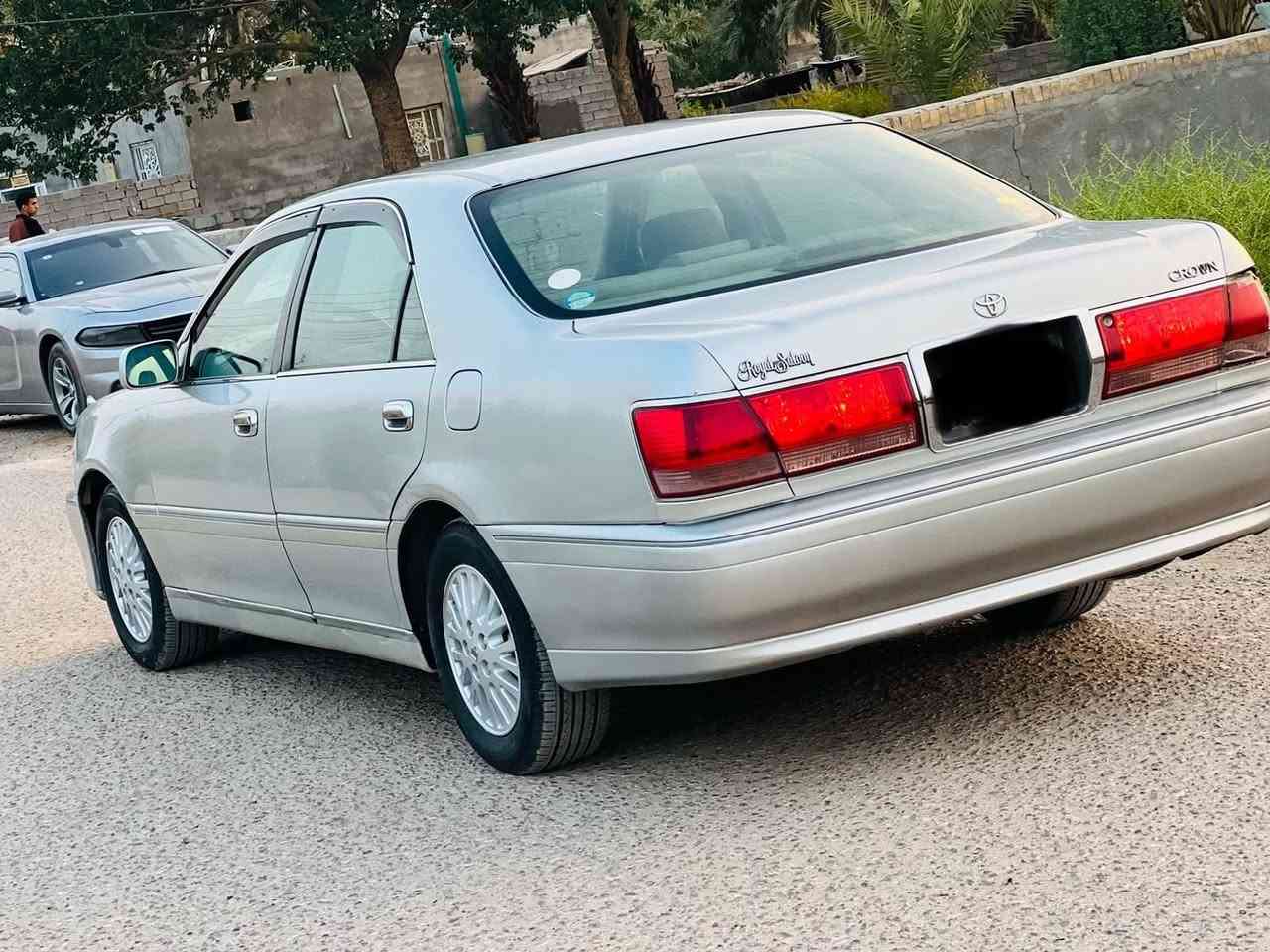 ملكه كارتون كصت جنطه متوئمه رقم وسنويه طبق الاصل جاهزة كير ومكينه كارتون حداديه كارتون كهربائيات كله شغاله تبريد ثلج تخم تاير كرستال أصل سعر 30 وبيه مجال مكان الشطره الاتصال ***********
