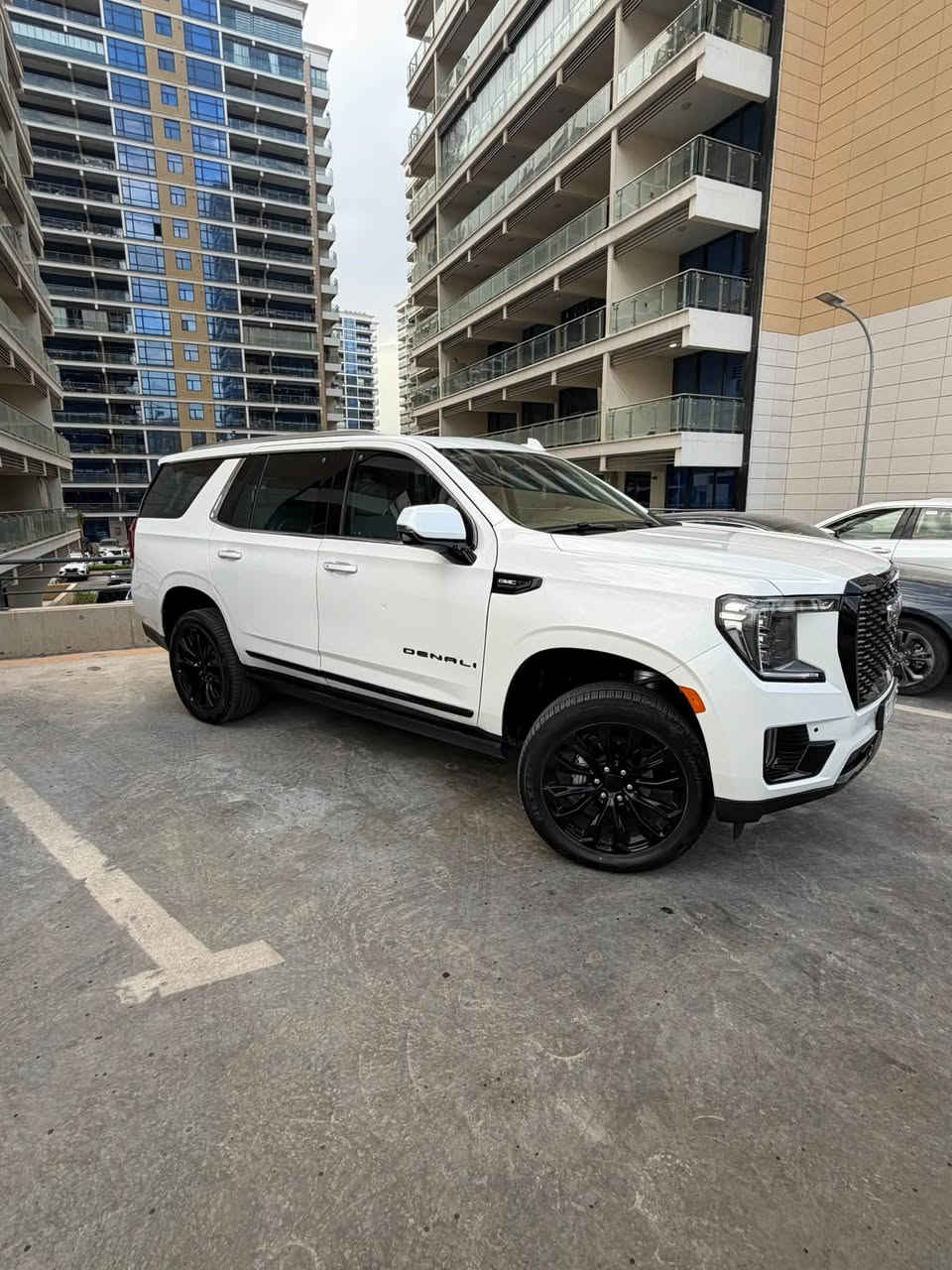 يوكن دنالي 2021 السعر 330 ورقه بدون مراوس
خليجي وكاله رقم شمالي 
اخي العزيز السياره للبيع فقط فقط بدون مراوس ركز بهاي النقطه قبل الانصال 
فول مواصفات السياره ماشيه 62 الف كيلو متر 
بيها  صبغ بجم حادث بالعراق 
***********
