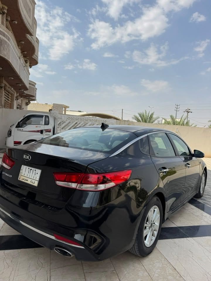 السلام عليكم 
كيا اوبتيما 2018 Fe رقمها كربلاء ماشيه 69 ميل وارد امريكي نص فول رادارات تحكم ستيرن اشاير بل مري انضمه قياده وبعد مواصفات  مكينه 2400 Gdi حادث بنيد وبيها تكحيل بدايه الجاملغات واكو بارد بالجنطه علمود يصير كلشي واضح كدامك مكينه كير  كفاله حداديه تخم تاير جديد كله جاهز السياره صور الحادث ورقم الشاصي مرفقه بالمنشور

السعر 122 وبيها مجال بسيط 
العنوان كربلاء الحر 
*********** واتساب+اتصال
