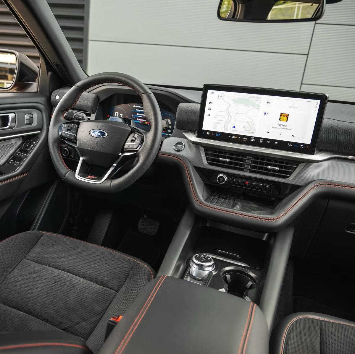 ￼
FORD EXPLORER 2025 ACTIVE
288$
وارد امريكي - تترقم شمالي - لون  أسود  

ماشية فقط 5 الاف ميل - تحفة

حالة السيارة:
بدون دواخل - بدون ايرباك - الدواخل والايرباكات سليمات 100%

الضرر الخارجي: جامرلغ وراء فقط

السيارة سليمة ونظافة فول

المواصفات:
الموديل: 2025 فئة ACTIVE بانوراما دبل اكسل
اللون: سمنتي أسود 
العداد:  5,000 ميل فقط
المحرك: 2.3L Turbo - 300 حصان
الكير: 10 نمر اوتوماتيك - دفع خلفي RWD
7 راكب - 3 قطع تبريد - تبريد خلفي
شاشة 13.2 انج + كاربلي وايرليس
باب خلفي كهرباء - كاميرا وحساسات
رادار - نقطة عمياء - تحديد مسار - مانع تصادم
تشغيل عن بعد - دخول وتشغيل بصمة
-يذ
كراسي كهرباء + جلد ملكي - ويل 18

مكان السيارة: أربيل
***********
